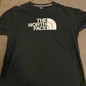 Classic fit north face shirt